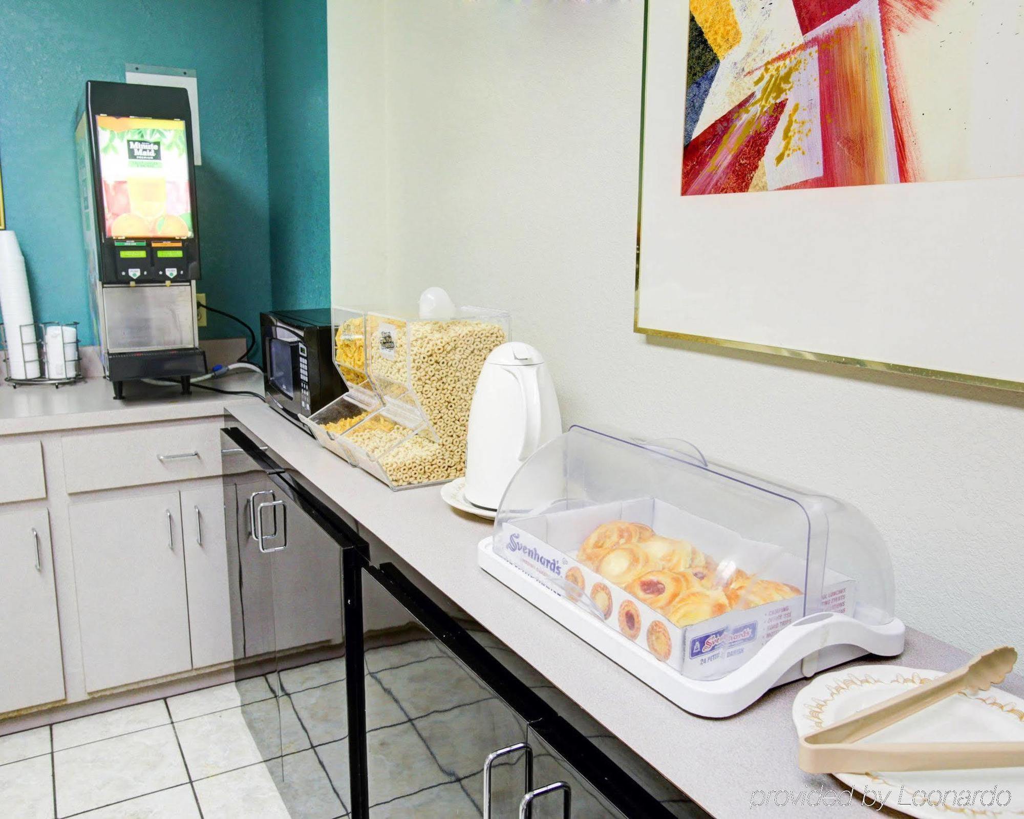 סן מרקוס University Inn מראה חיצוני תמונה