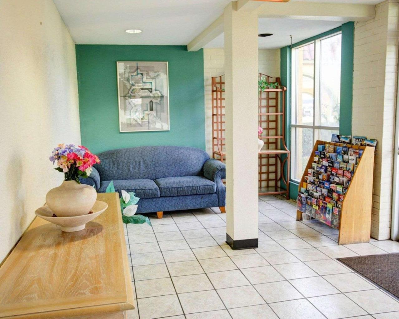 סן מרקוס University Inn מראה חיצוני תמונה