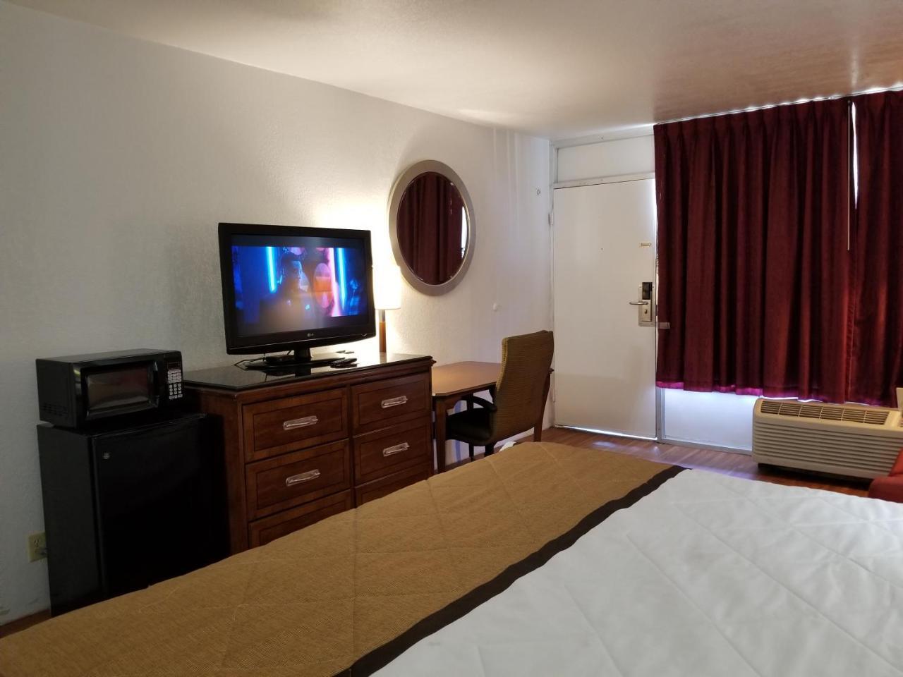 סן מרקוס University Inn מראה חיצוני תמונה